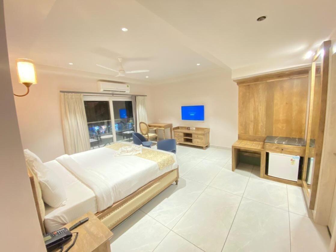 Ariena By Spree Hotels Goa 莫尔吉姆 外观 照片